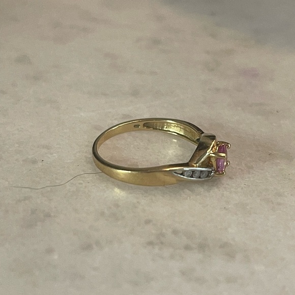 Stunning 14K Gold stamped 6 Diamond 💎 & Pink gemstone Ring Fine Jewelry - Picture 5 of 8